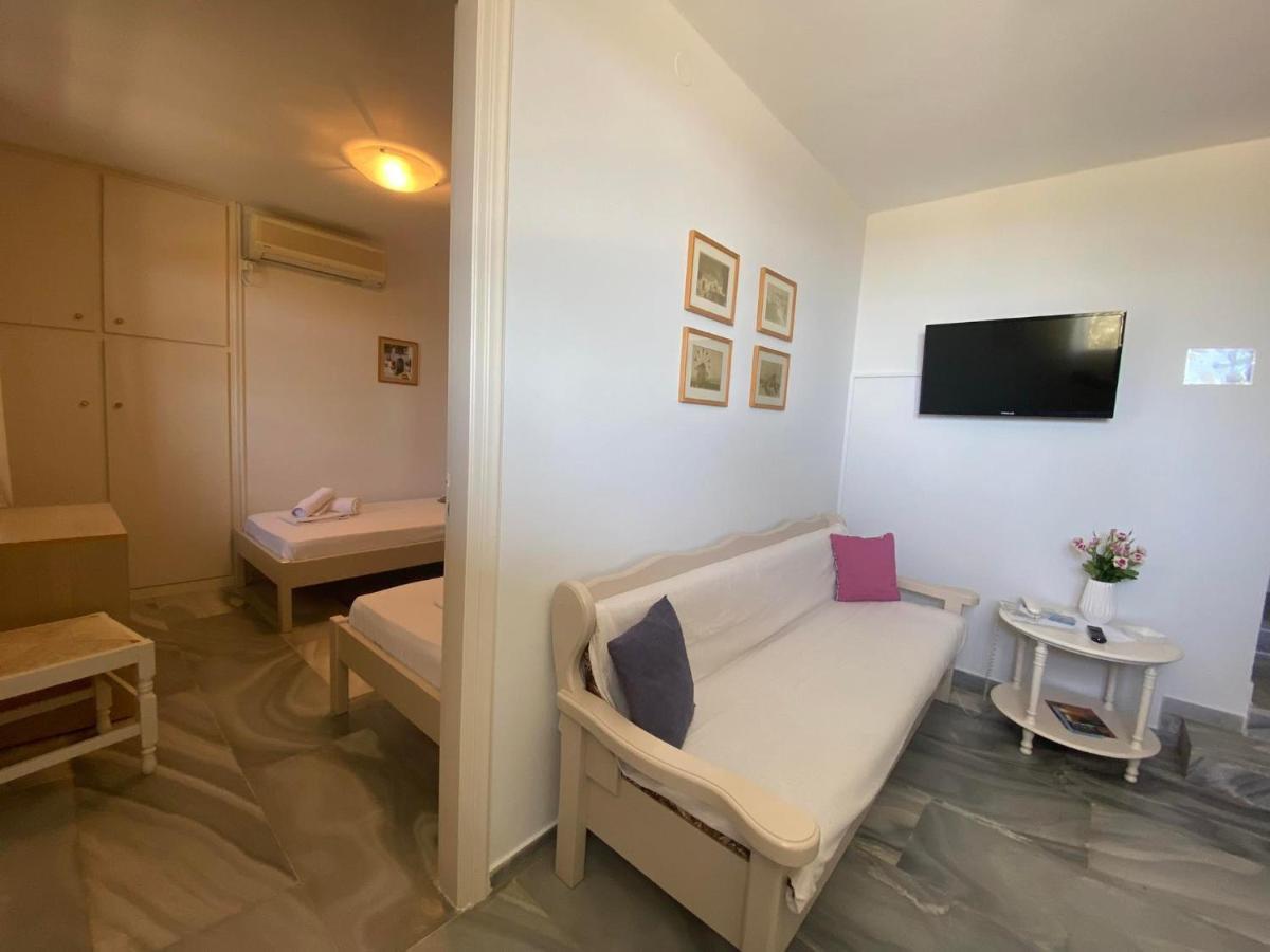Stelios Zalonis Apartments Tínos Exteriör bild