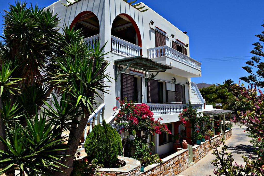 Stelios Zalonis Apartments Tínos Exteriör bild